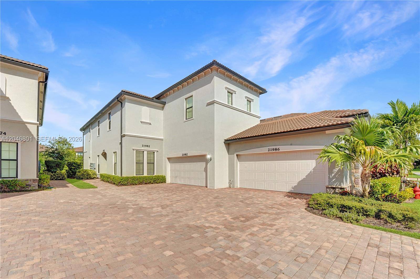 21982 Canadensis CirBoca Raton - BOCA FLORES CONDO condo unit 101 - picture
