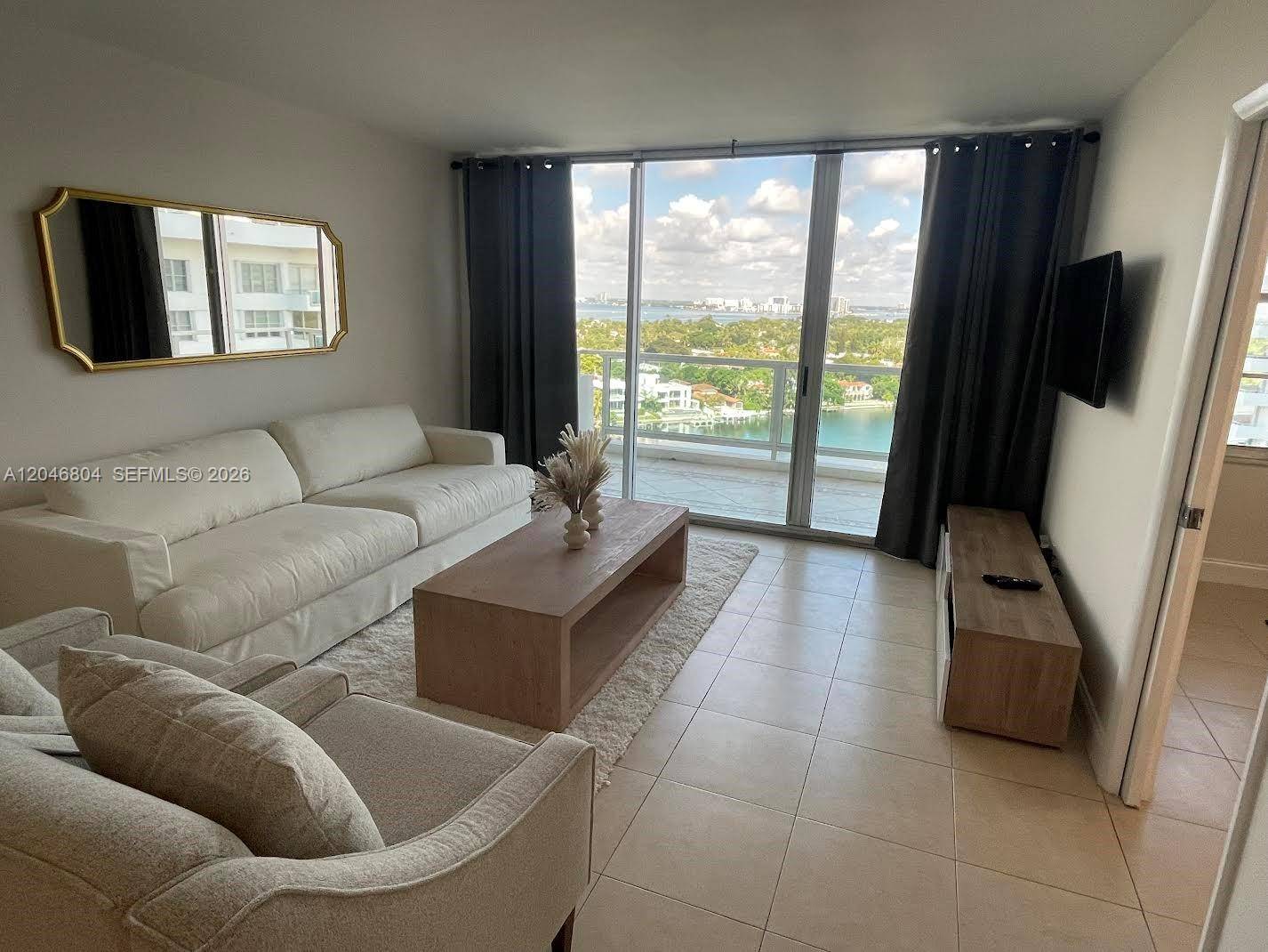 5151 Collins AveMiami Beach - Condo/Co-Op/Seasonal,Condo condo unit 1722 - picture
