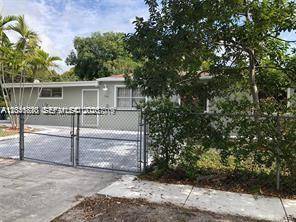1575 NW 127th StNorth Miami - Single Family-Annual,House condo unit . - picture