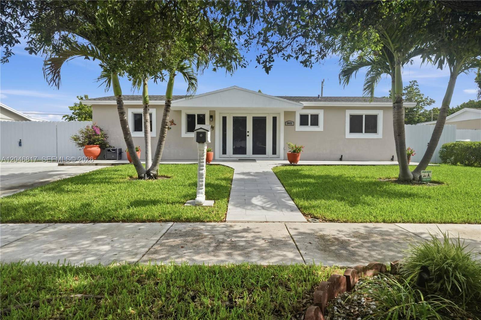 10451 SW 201st TerCutler Bay - picture