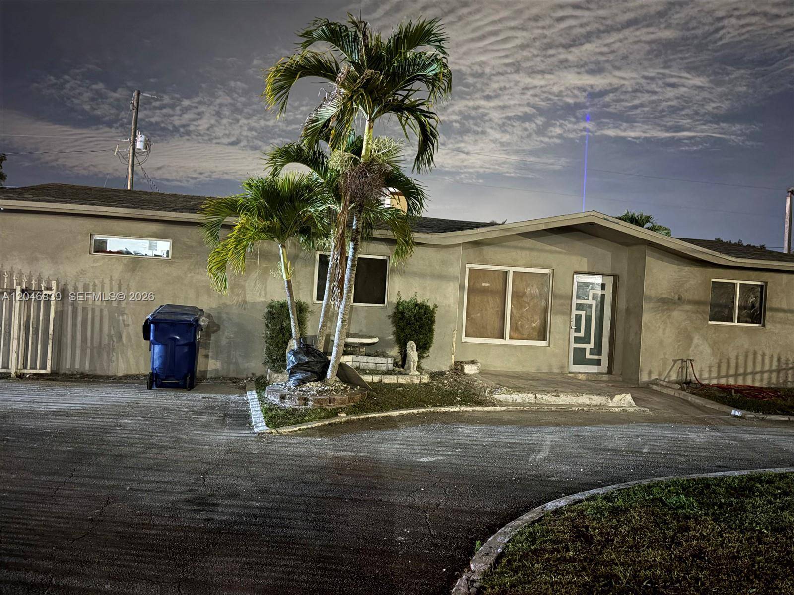 3355 NW 213th TerMiami Gardens - picture