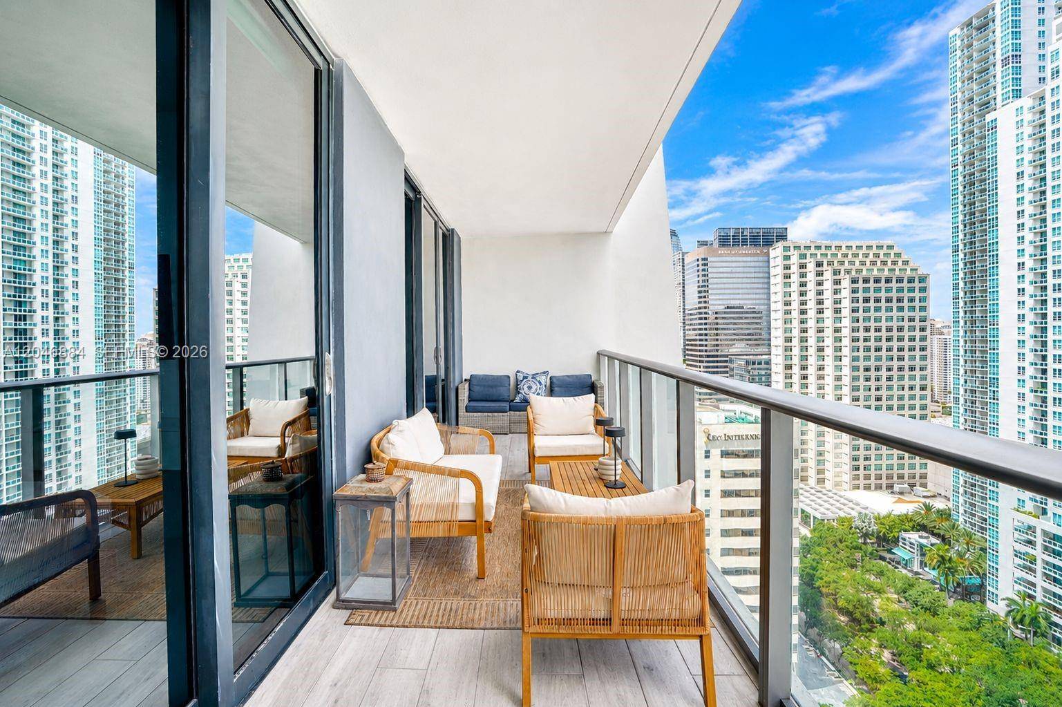 1010 Brickell AveMiami - Condo/Co-Op/Annual,Condo condo unit 2402 - picture