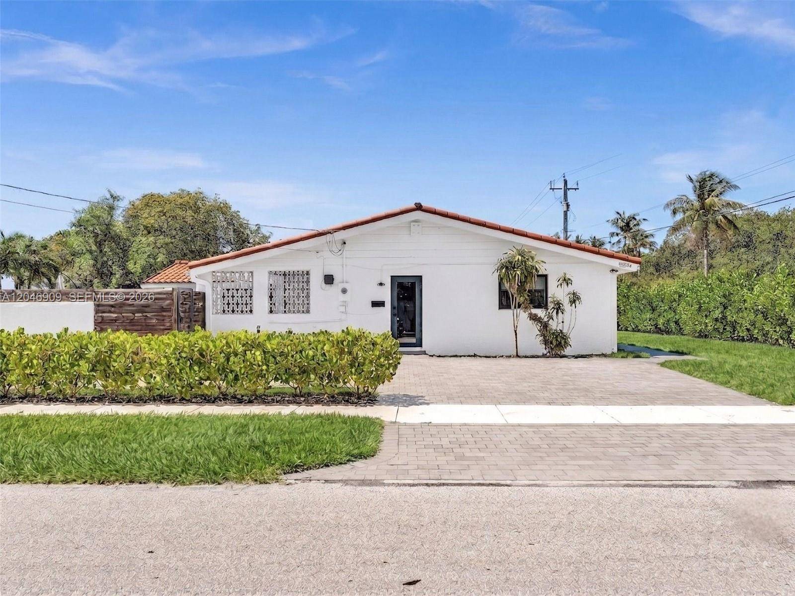 19225 NE 18th AveMiami - picture
