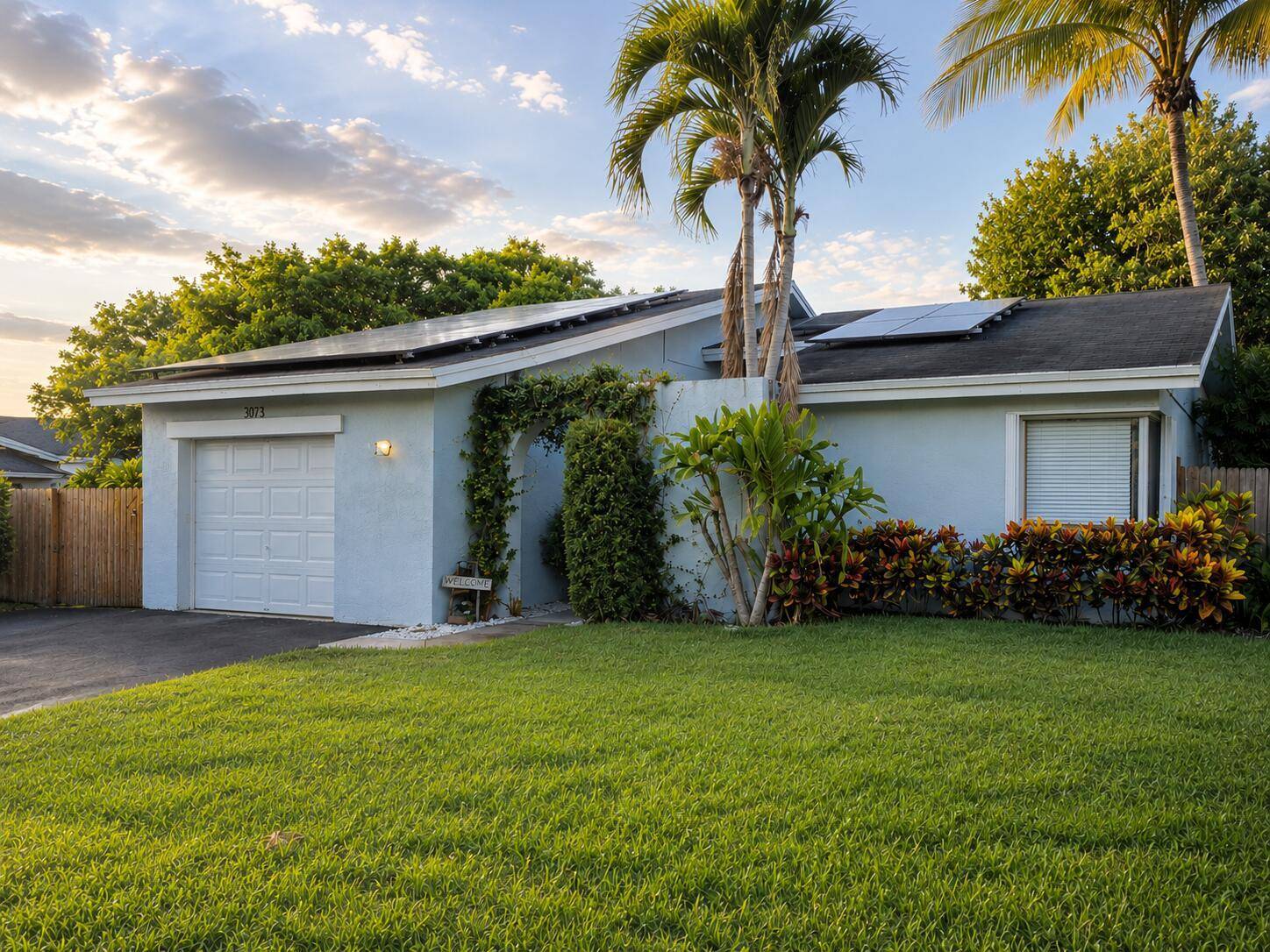 3873 NW 2ndDeerfield Beach - picture