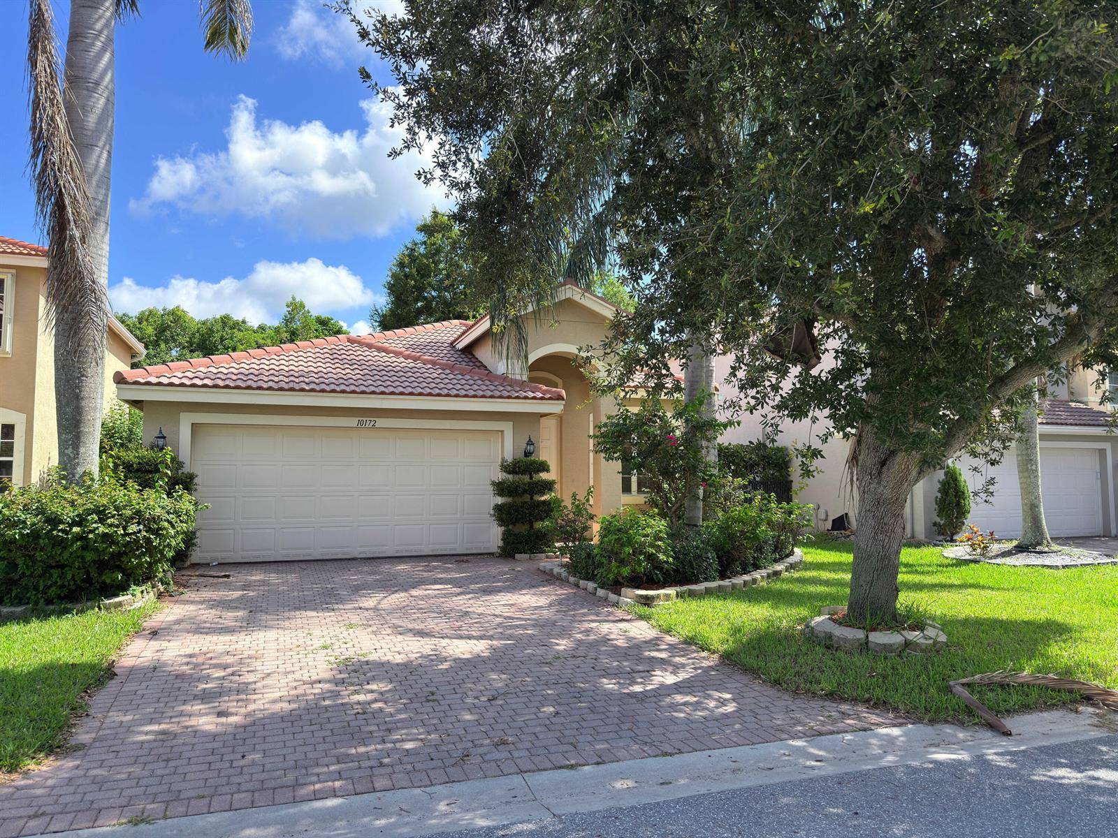 10172 White Water LilyBoynton Beach - picture