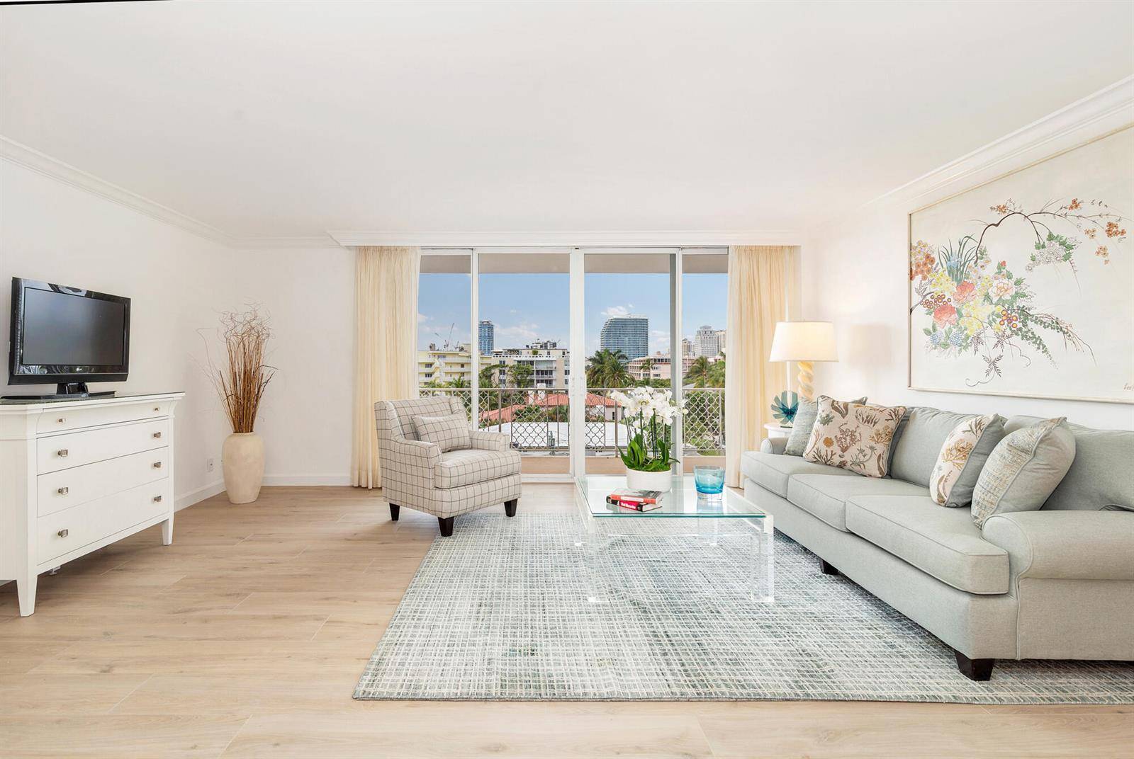 354 ChileanPalm Beach - ISLAND HOUSE CONDO condo unit 6c - picture