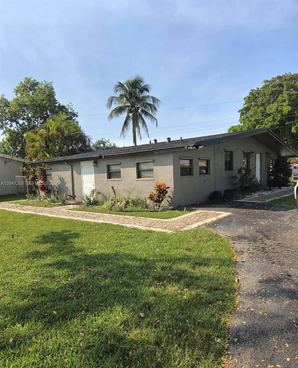 6118 Royal Palm BlvdMargate - picture