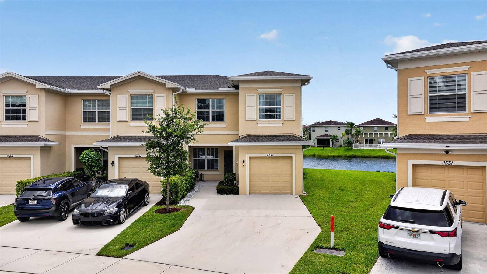 2521 NW TrevisoPort St. Lucie - picture