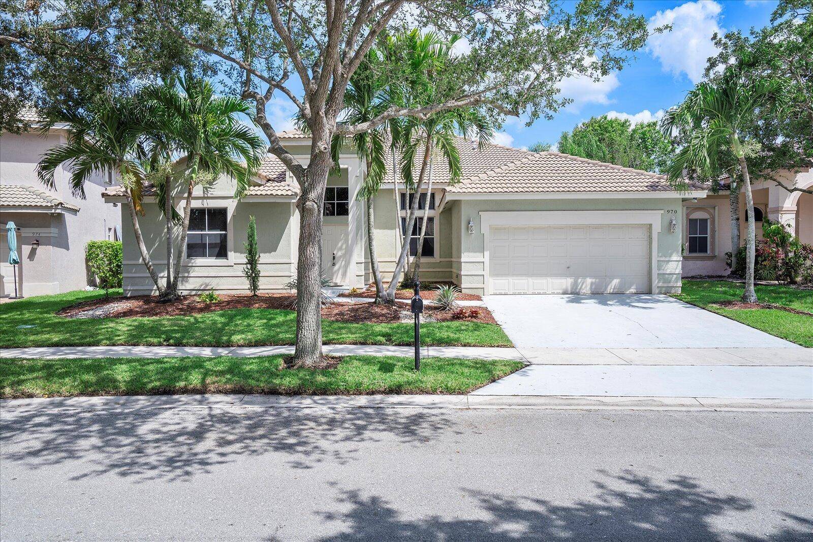 970 GreenwoodWeston - picture