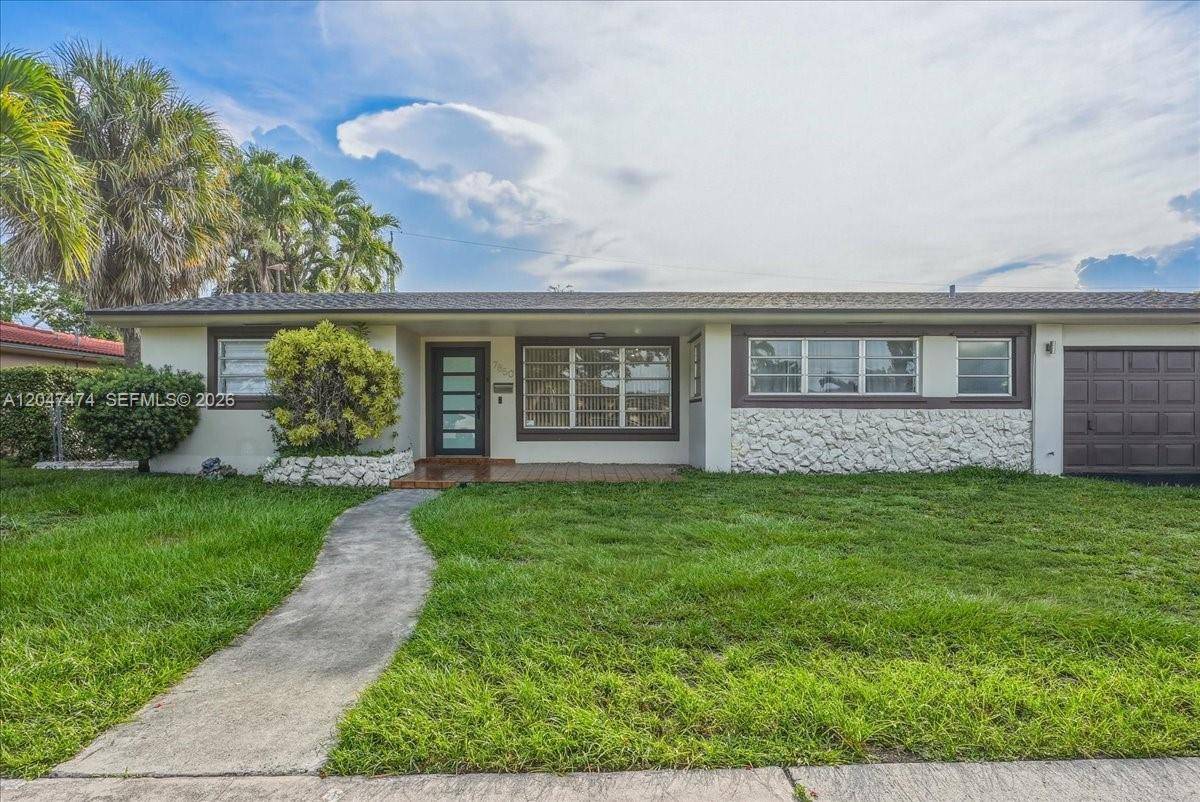 7850 W 16th AveHialeah - picture