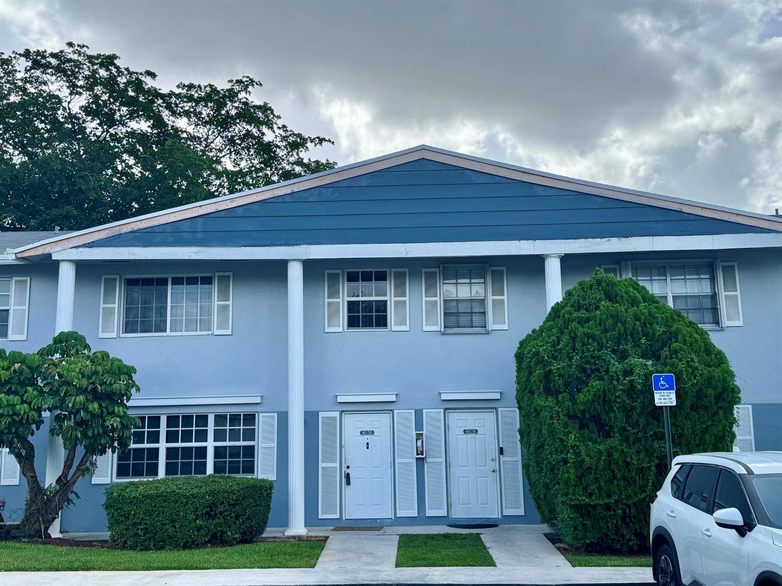 8028 SW 17thDavie - picture