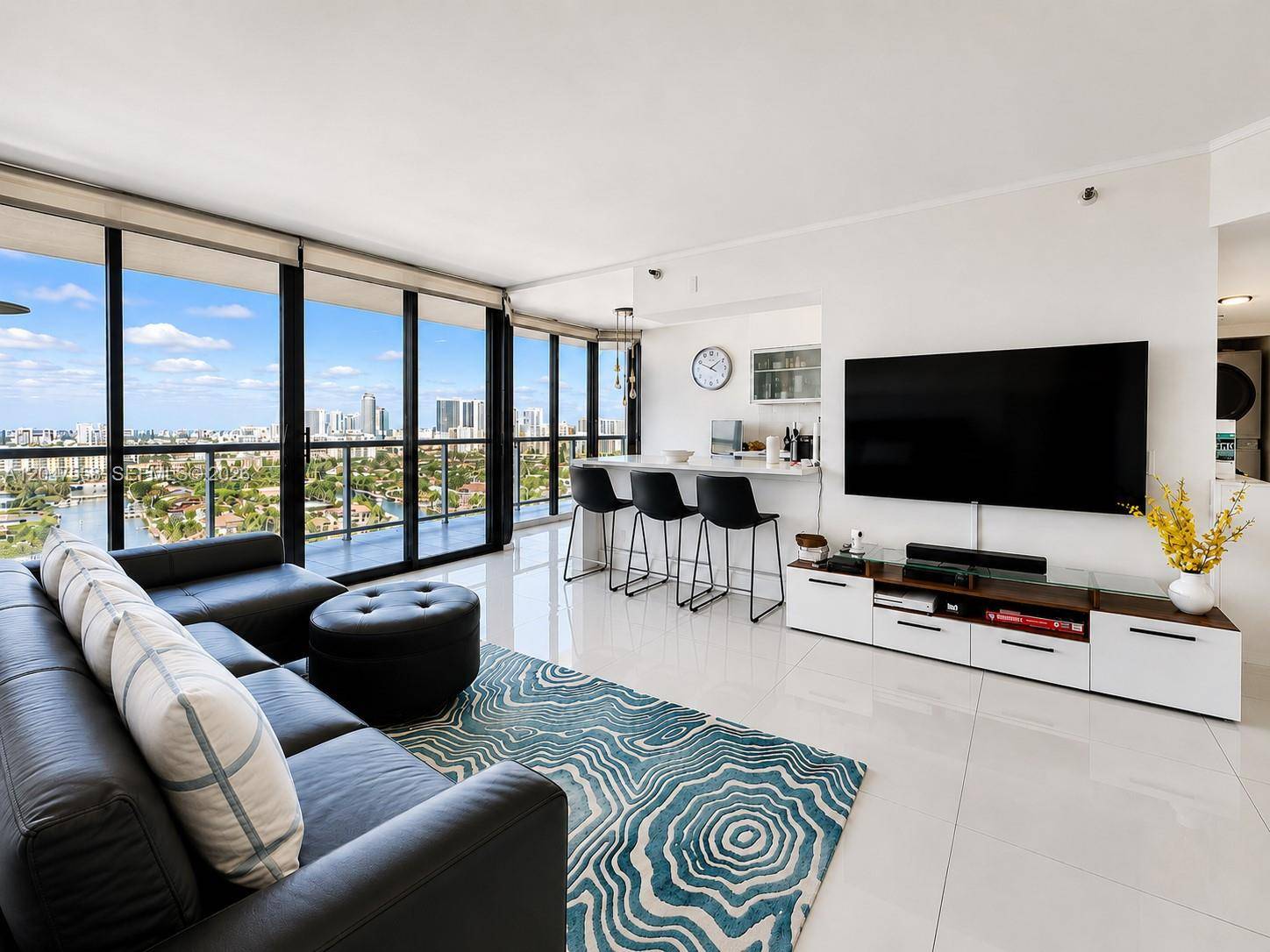 3640 Yacht Club DrAventura - HARBORSIDE AT THE WATERWA condo unit 1903 - picture
