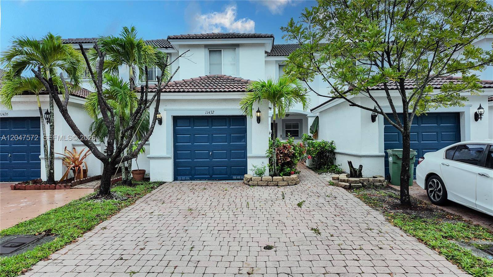 11432 NW 48th TerDoral - picture
