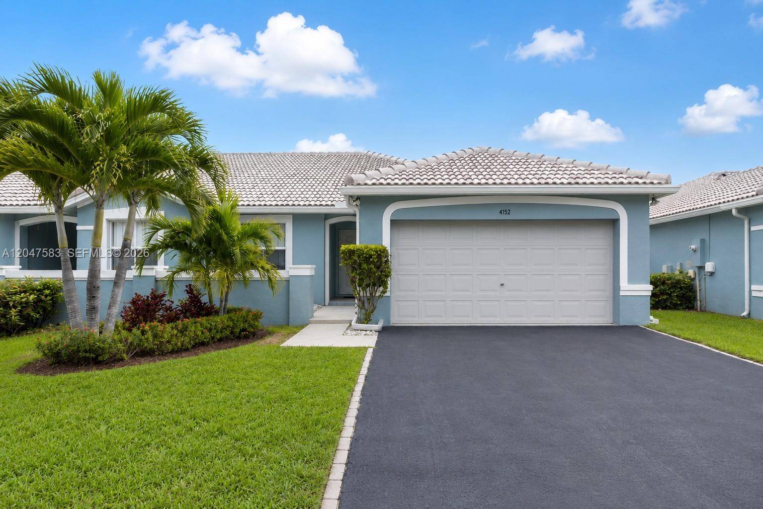 4152 Pine Ridge LnWeston - picture