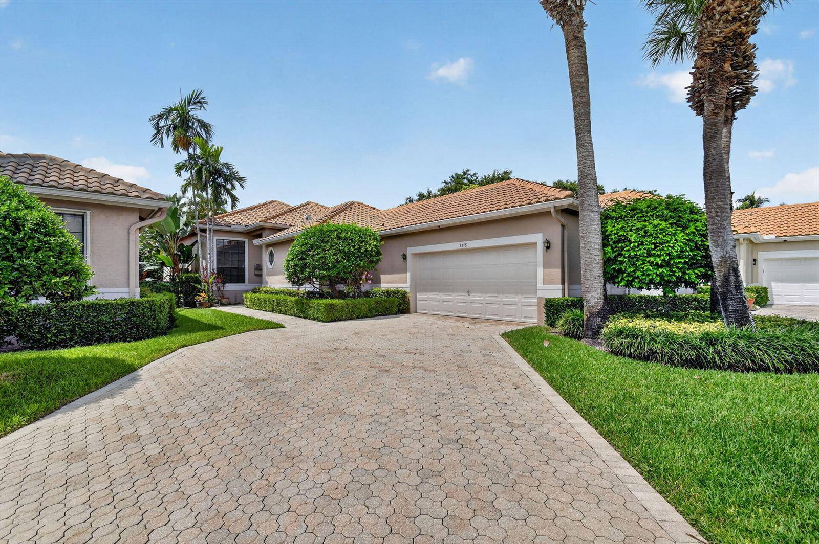 4548 Barclay FairLake Worth - picture