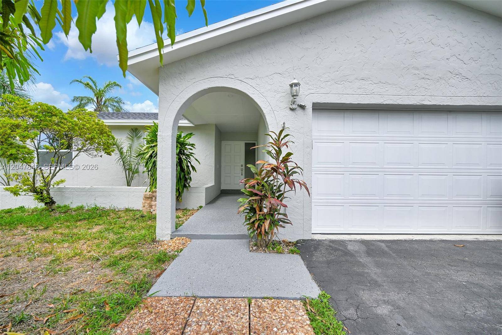 13224 SW 255th TerHomestead - picture