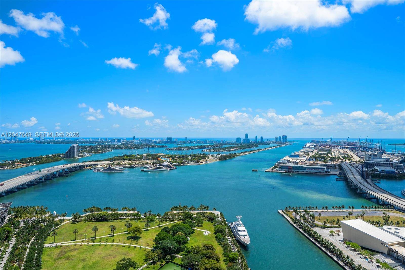 900 Biscayne BlvdMiami - Condo/Co-Op/Annual,Condo condo unit 4202 - picture