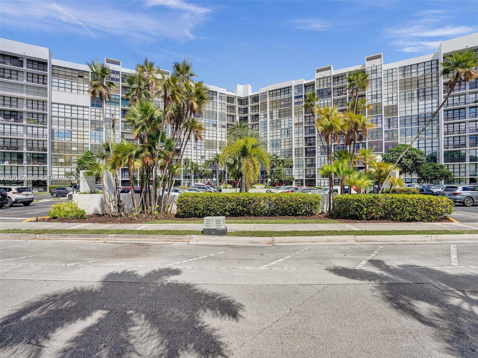 800 Parkview DrHallandale Beach - Condo 5+ Stories,Condo condo unit 131 - picture