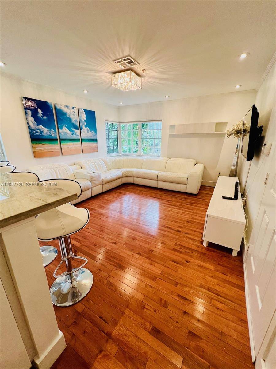 600 Euclid AveMiami Beach - EUCLID 600 CONDO condo unit 5B - picture