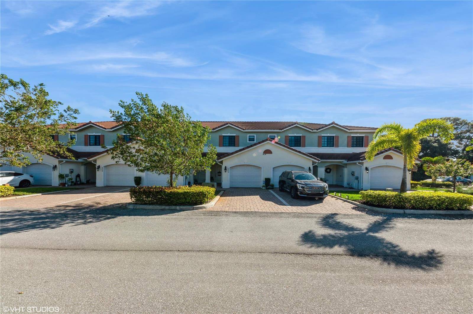 4466 LeoRiviera Beach - picture