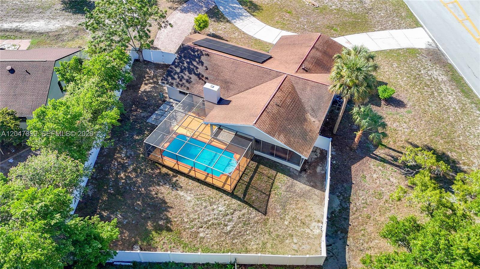 8209 Chaucer DrSpring Hill - picture