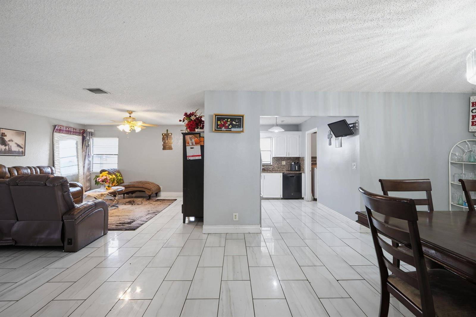 1301 SW 75thNorth Lauderdale - picture