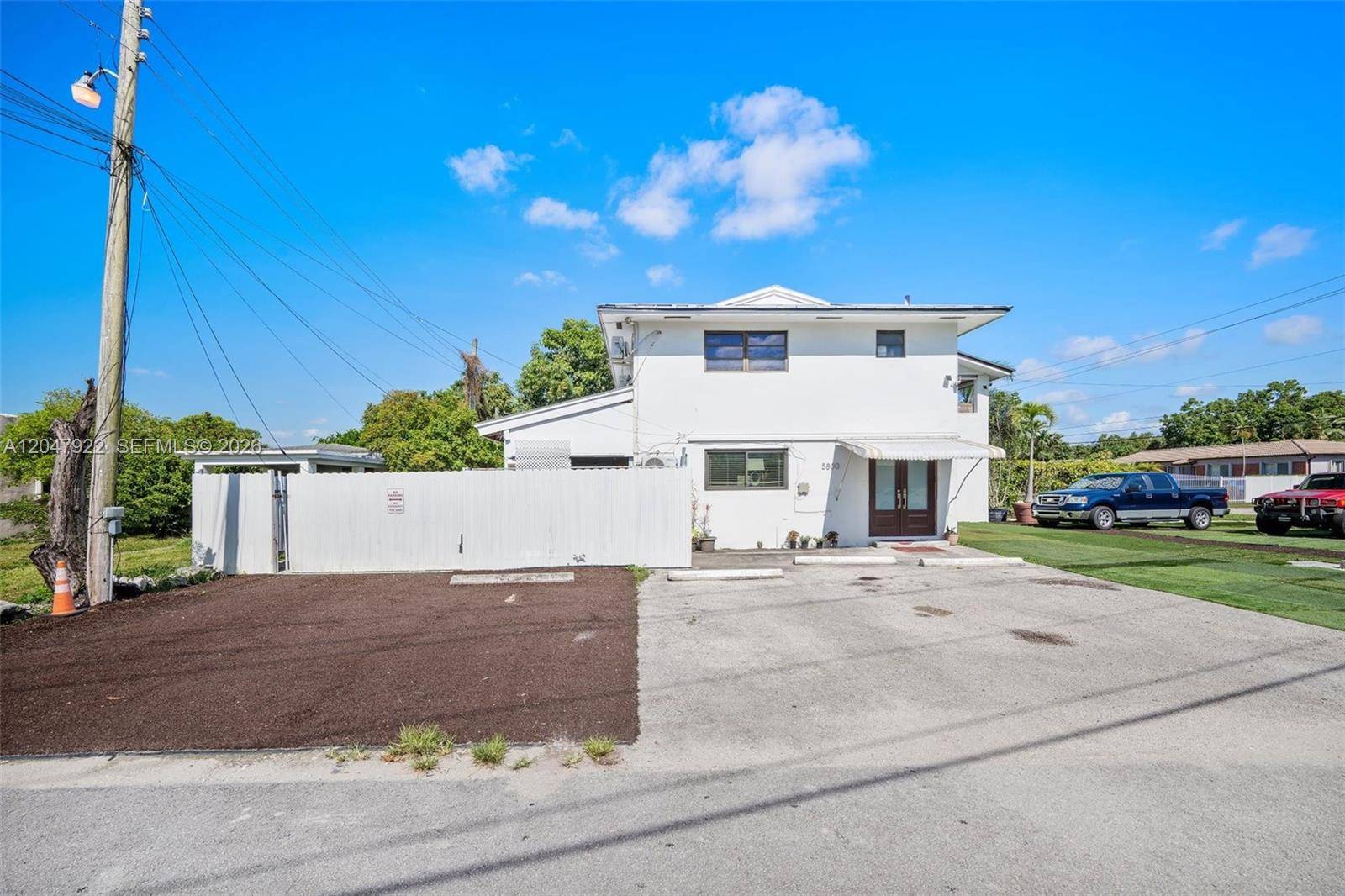 5800 SW 20th StMiami - picture
