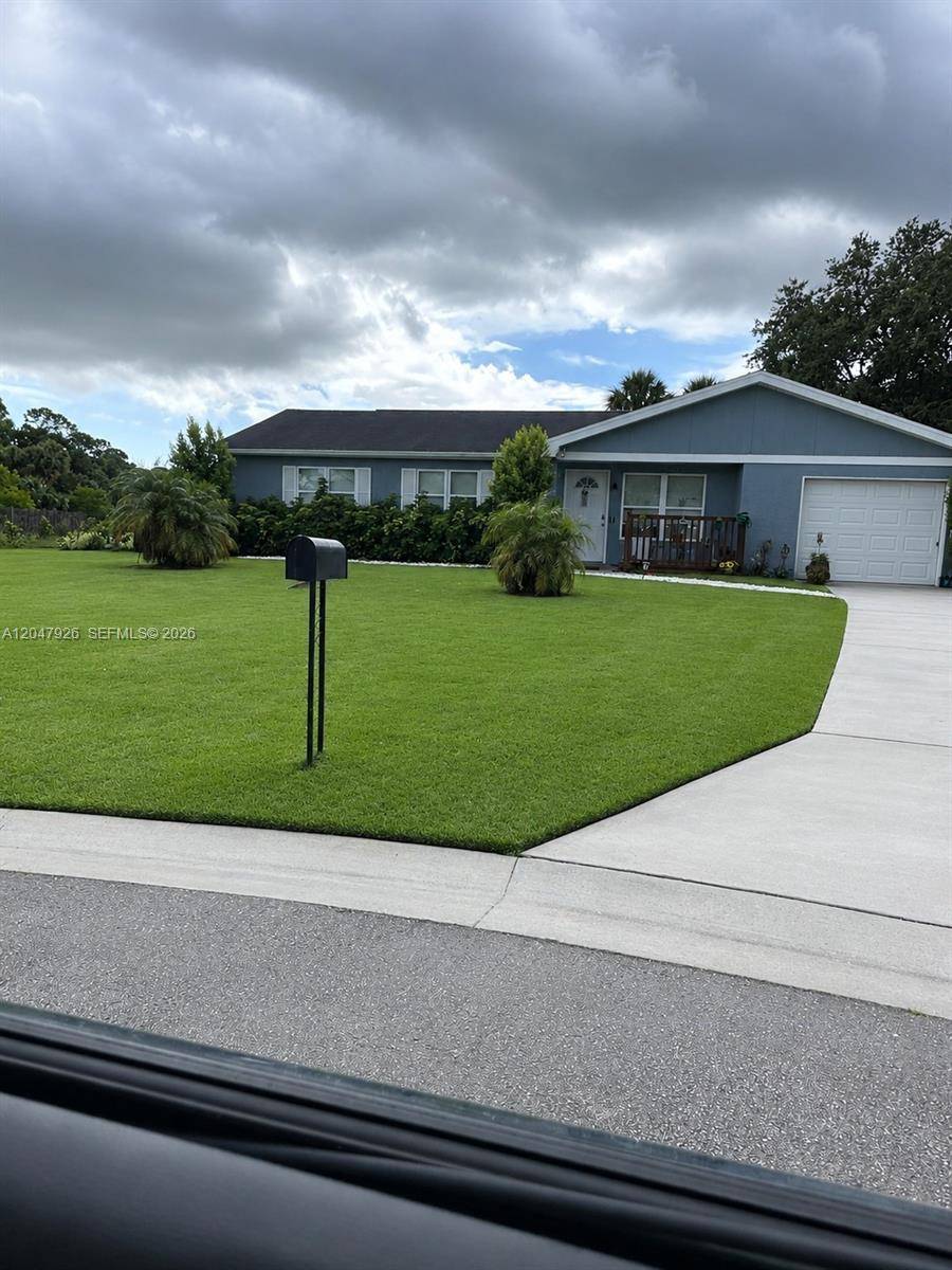 2096 SE Ancora CtPort St. Lucie - picture