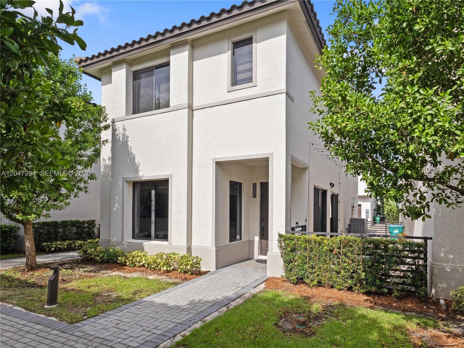 4388 NW 81st AveDoral - DOWNTOWN DORAL SOUTH PHAS condo unit 4388 - picture