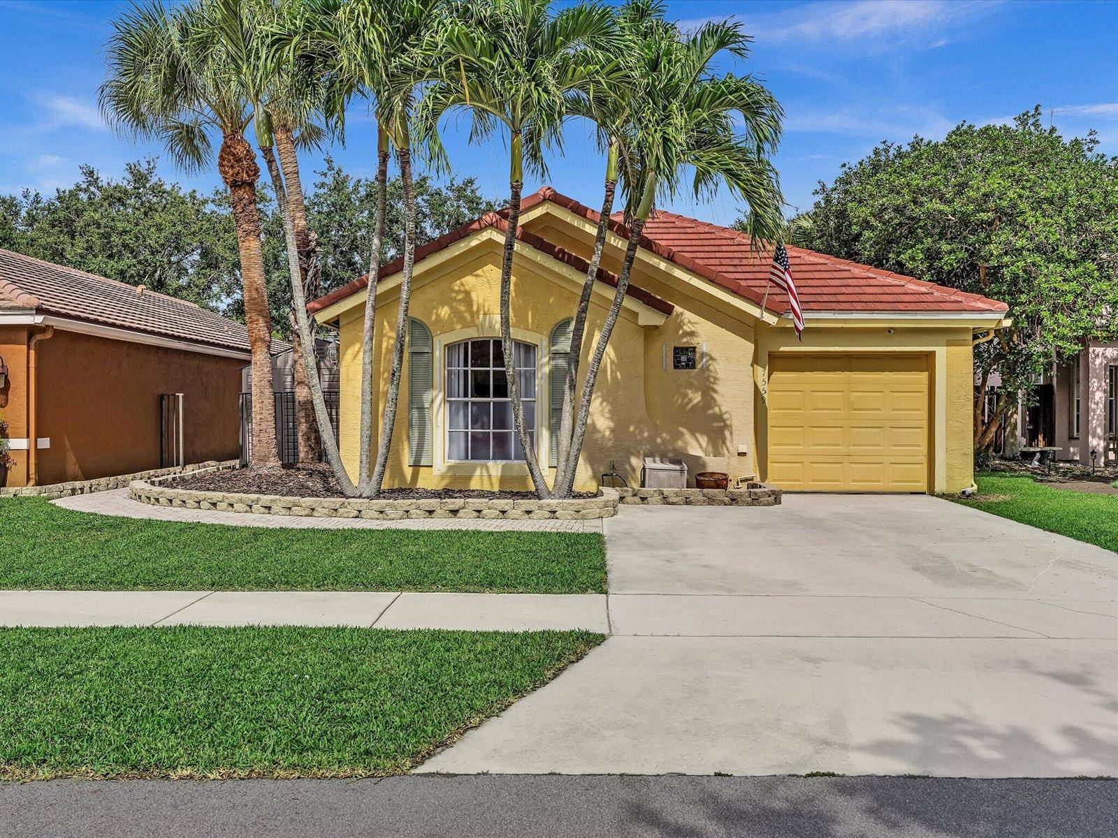 7559 SavannahLake Worth - picture