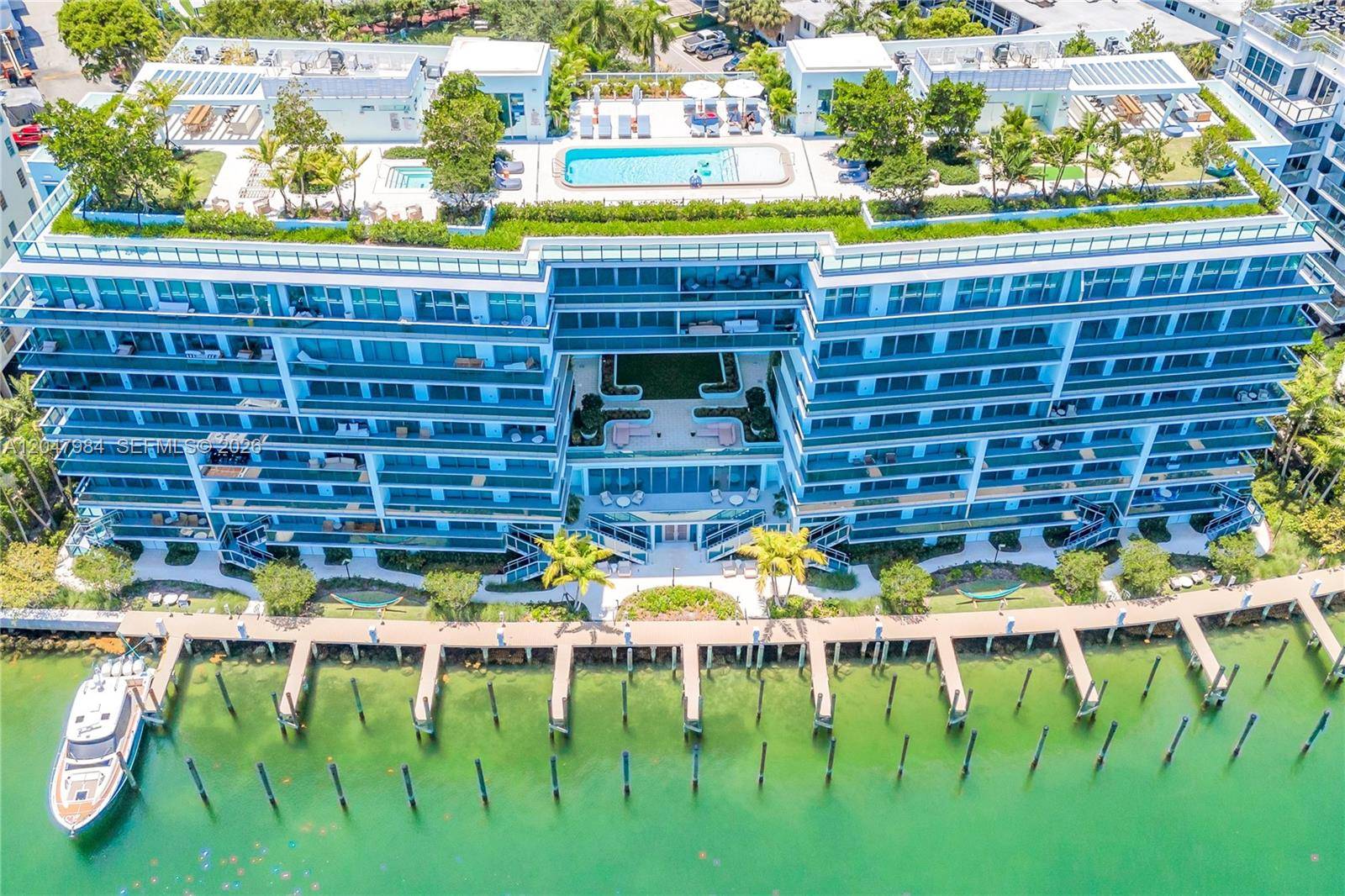 9201 E Bay Harbour DriveBay Harbor Islands - BAY HARBOR ISLAND condo unit PH809 - picture
