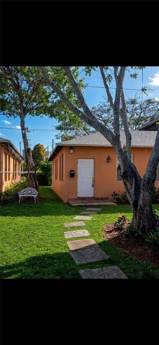 2926 SW 26 STMiami - picture