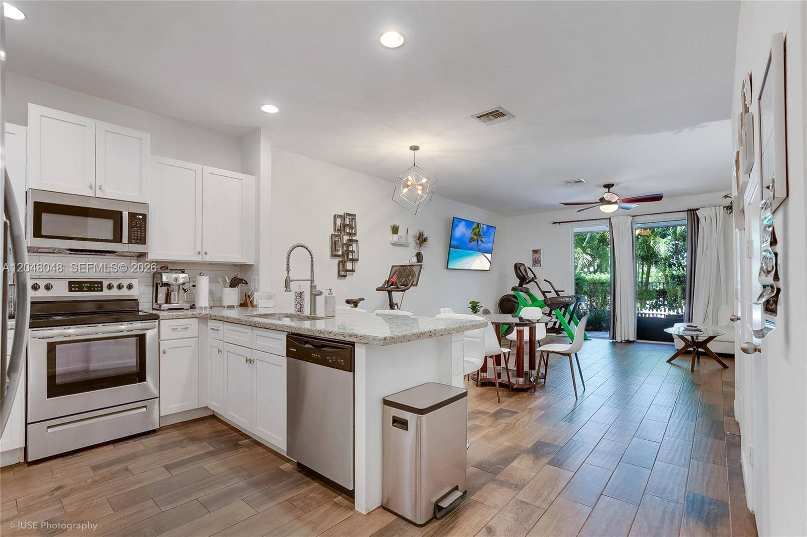 355 SE 1st DrDeerfield Beach - picture