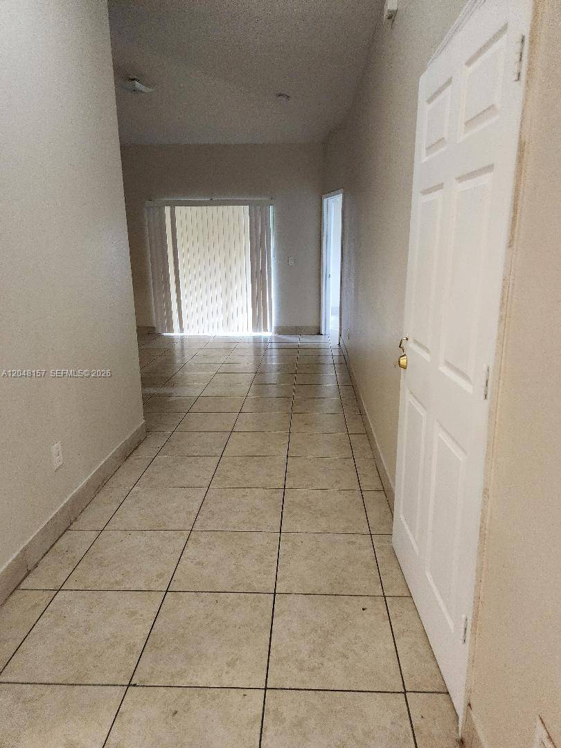 4740 SW 14Lehigh Acres - picture