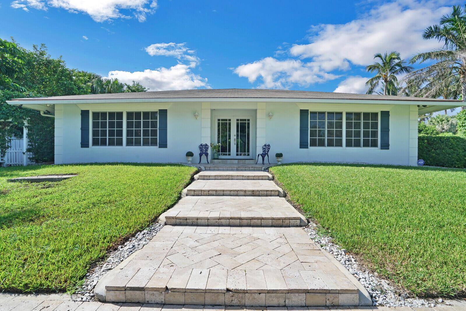 17 E OceanOcean Ridge - picture