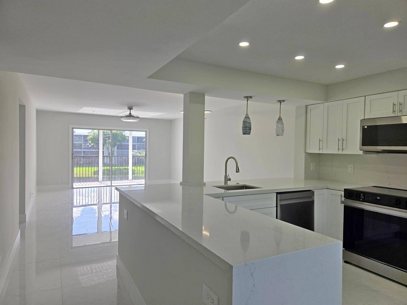14310 StrathmoreDelray Beach - Huntington Lakes condo unit 305 - picture