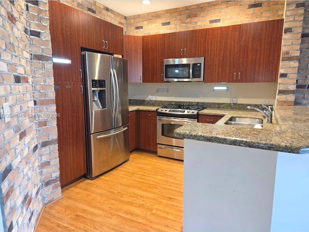 2900 NW 125th AveSunrise - VILLA BIARRITZ CONDO,Artesia condo unit 3-319 - picture