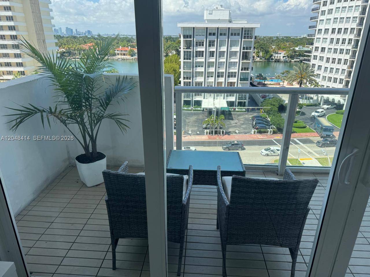 5601 Collins AveMiami Beach - Condo 5+ Stories,Condo condo unit 823 - picture