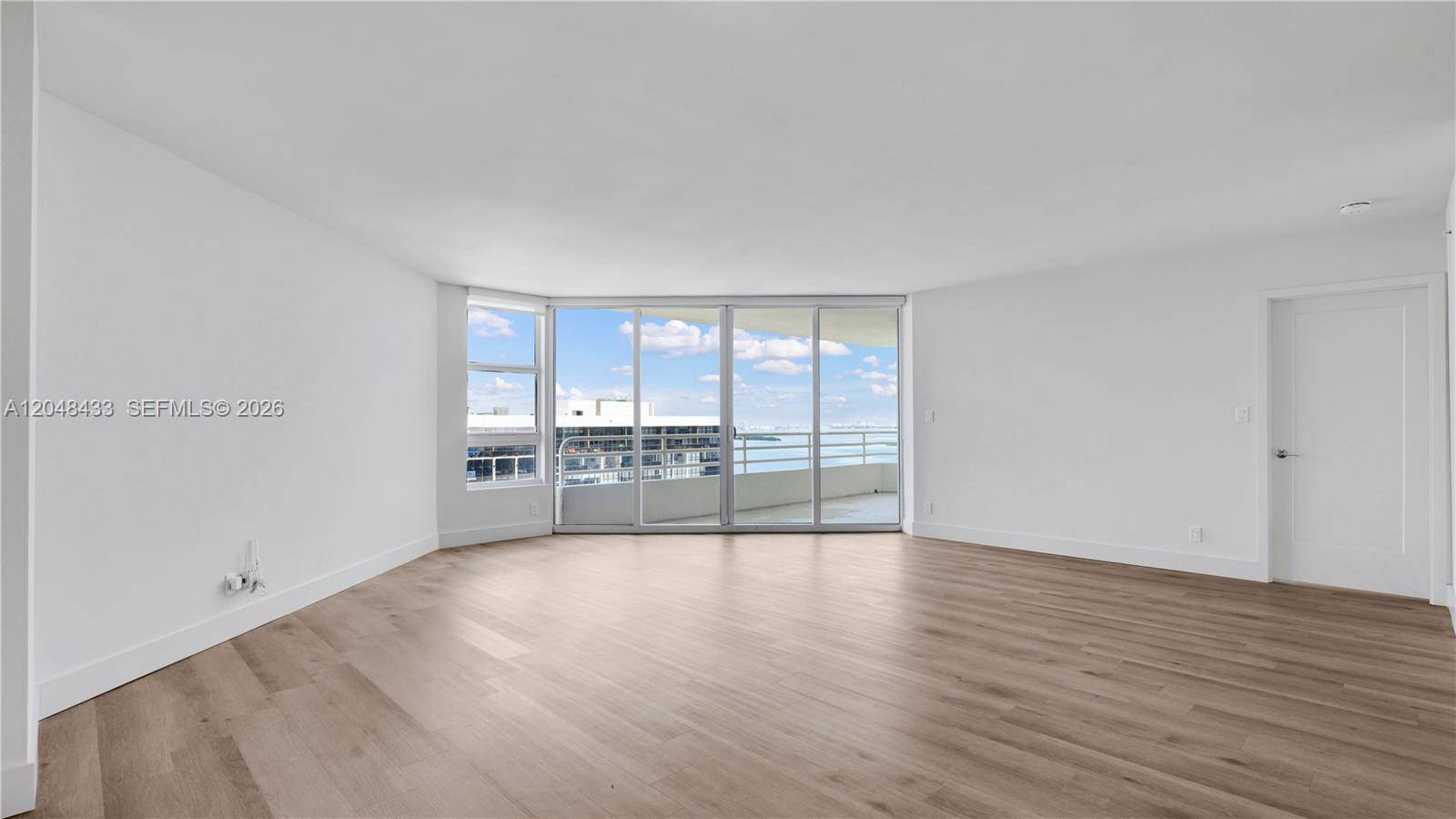 555 NE 34th StMiami - Apartments-Annual,Apartment condo unit 2108 - picture