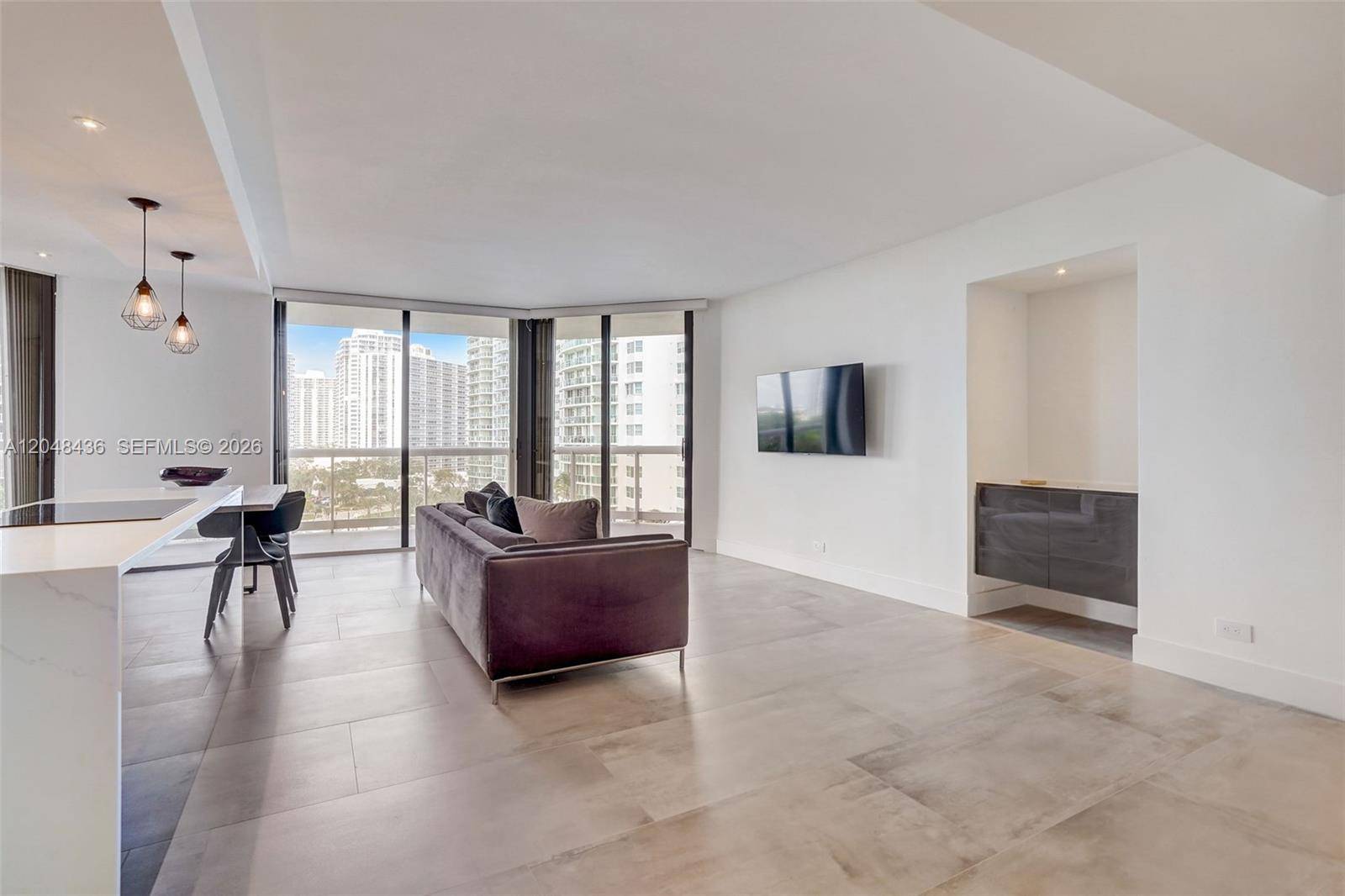20191 E Country Club DrAventura - Condo 5+ Stories,Condo condo unit 802 - picture