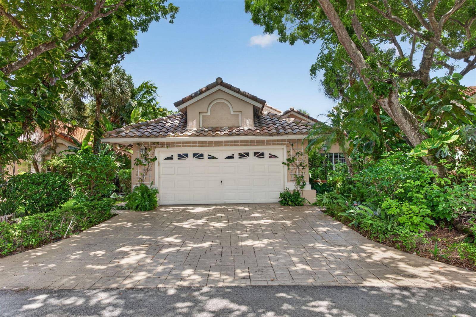 526 Misty OaksPompano Beach - picture