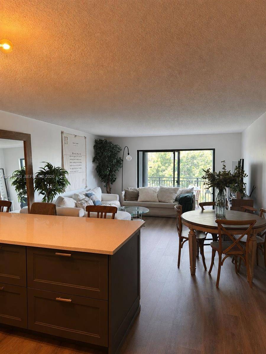 16171 Blatt BlvdWeston - FAIRWAYS AT BONAVENTURE C condo unit 412 - picture