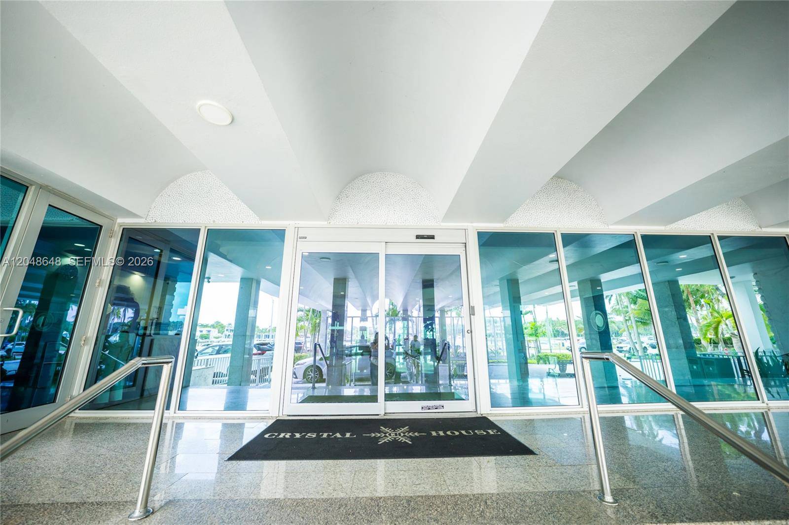5055 Collins AveMiami Beach - CRYSTAL HOUSE CONDO condo unit 14H - picture