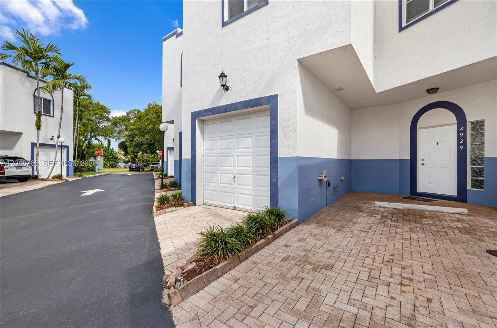 2929 SW 18th TerFort Lauderdale - Single Family-Annual,House condo unit 29 - picture