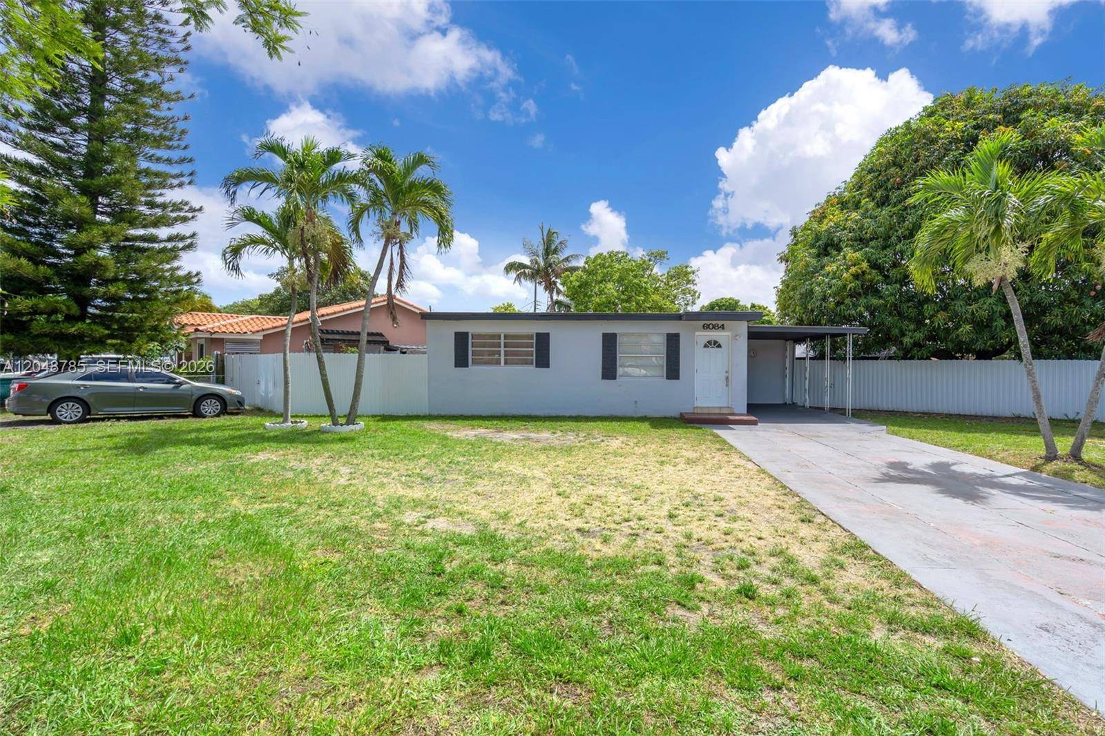 6084 E 7th AveHialeah - picture