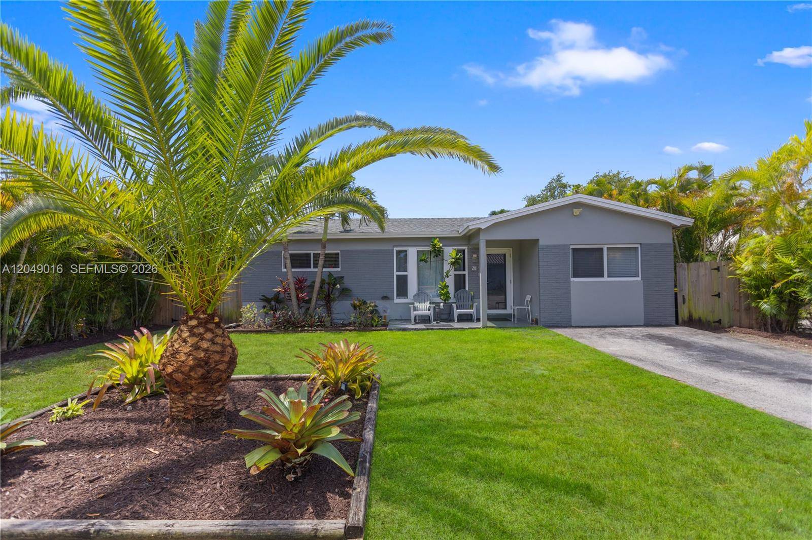 28 SE 7th StDania Beach - picture