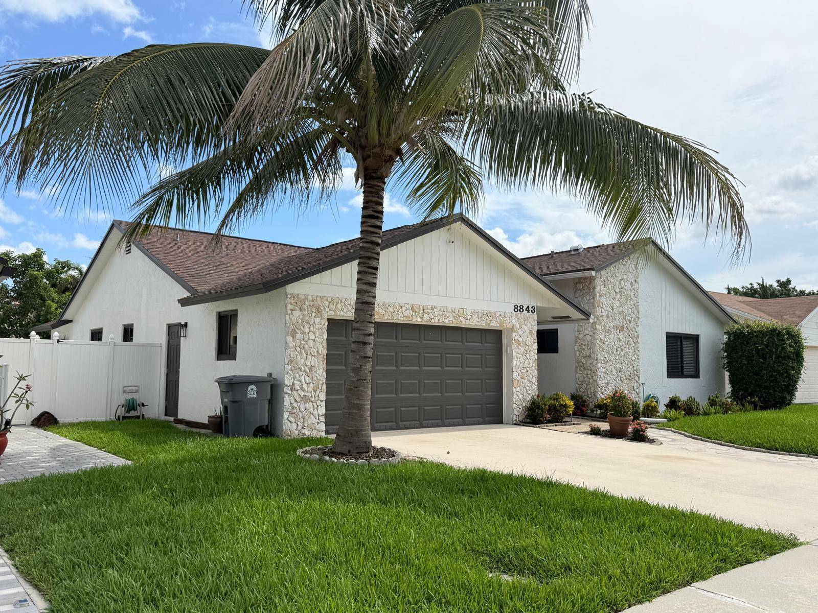 8843 SW 16thBoca Raton - picture