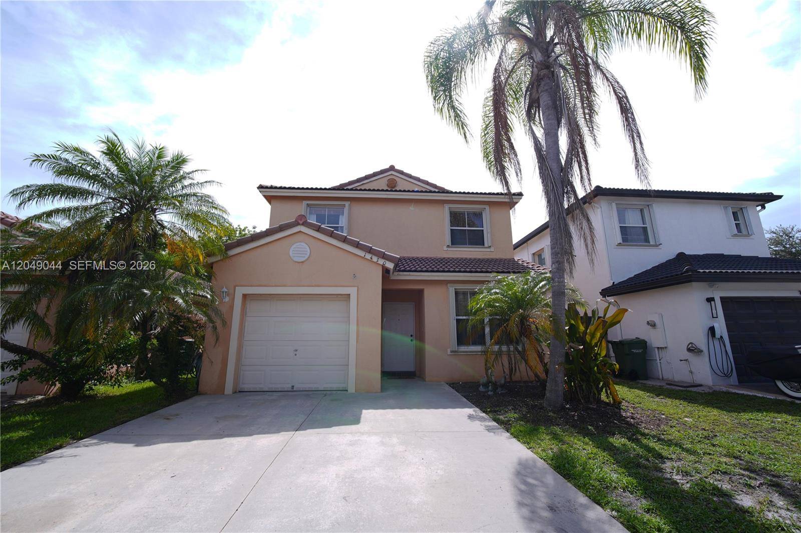 1430 SE 18th PlHomestead - picture