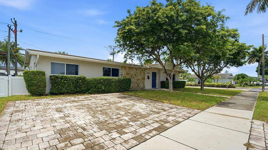 21020 Highland LakesMiami - picture