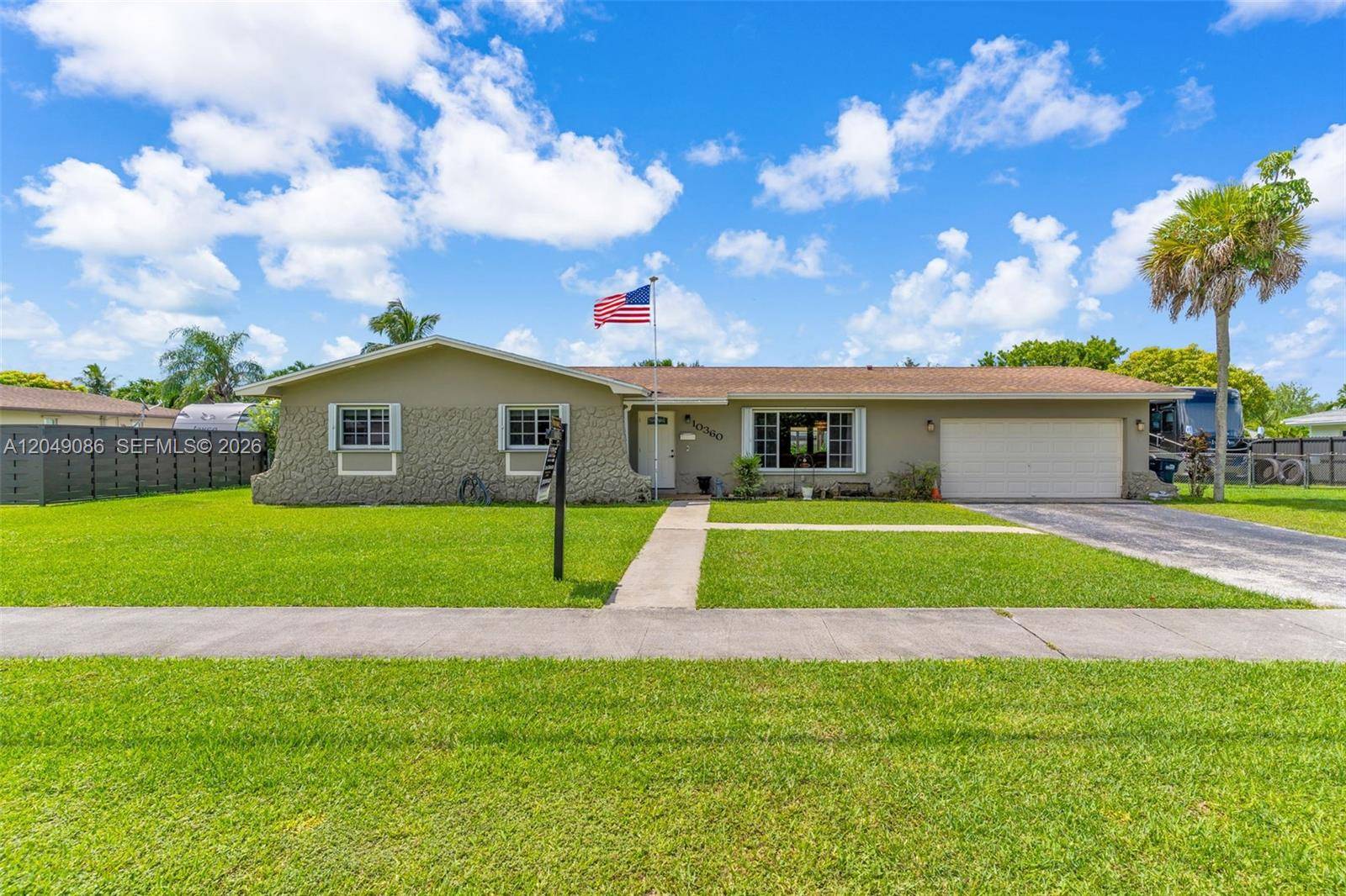 10360 SW 112th StMiami - picture